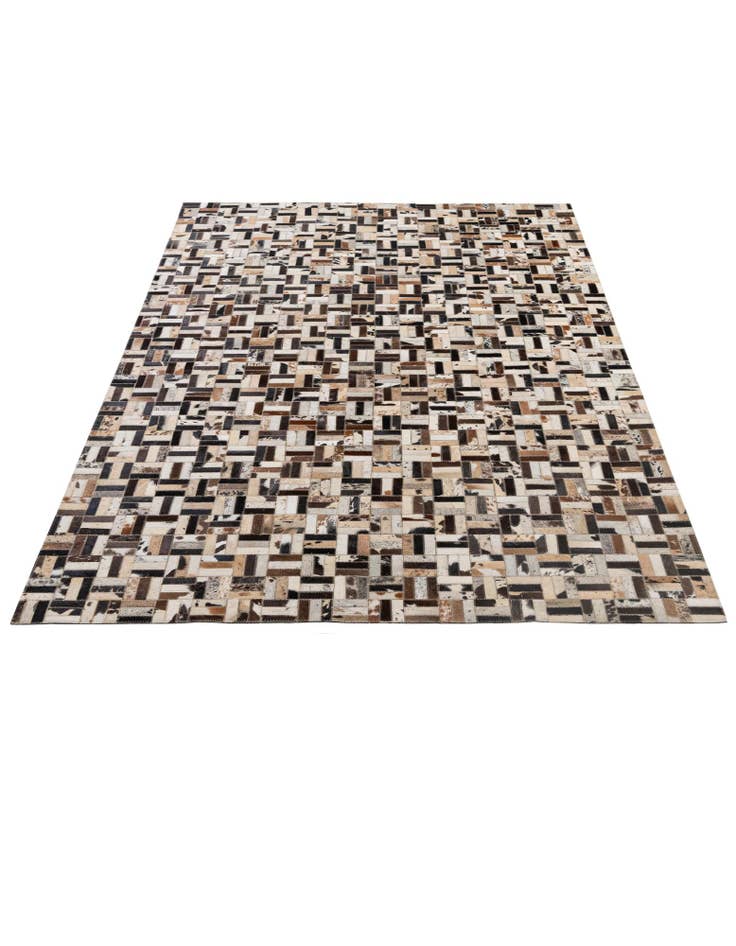 Detail image of 5' 1 x 8' Cowhide - Patchwork Rug