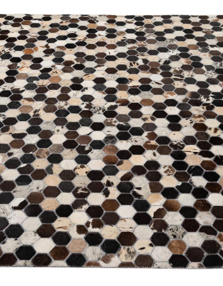 Detail image of 5' 1 x 8' Cowhide - Patchwork Rug
