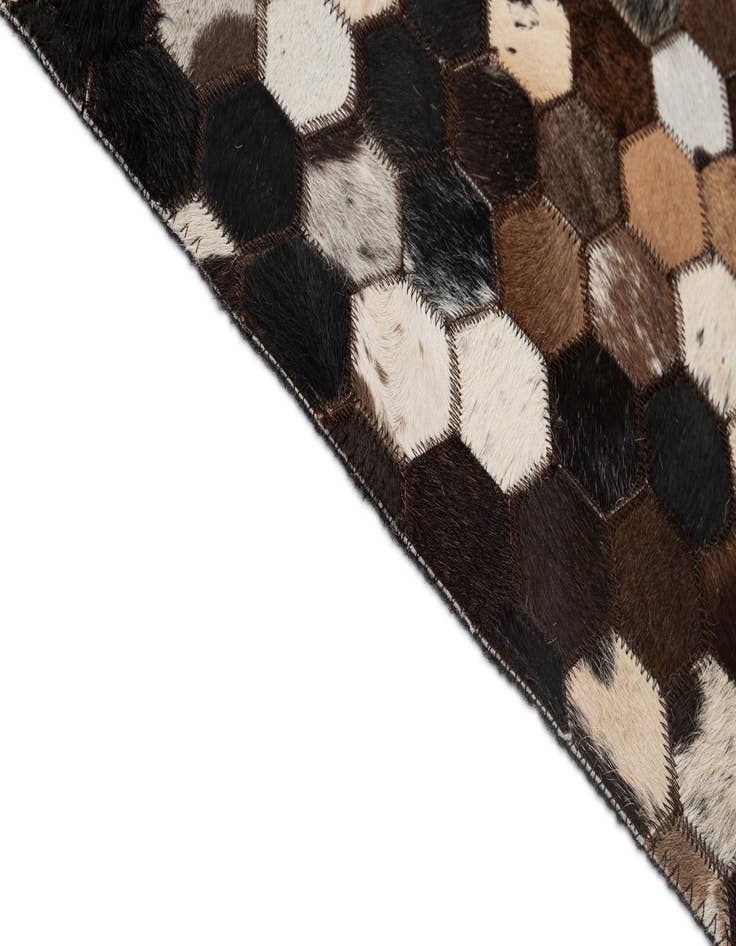 Detail image of 5' 2 x 8' Cowhide - Patchwork Rug