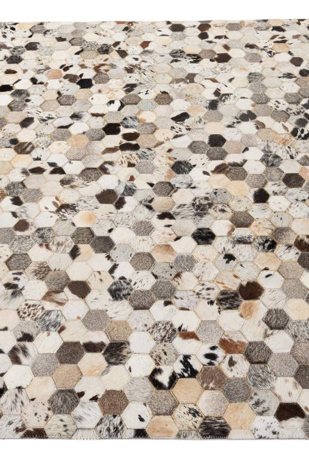Detail image of 5' x 7' 11 Cowhide - Patchwork Rug