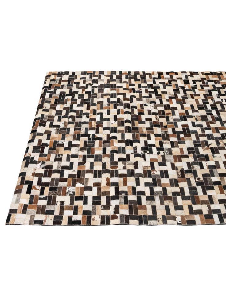Detail image of 5' x 7' 11 Cowhide - Patchwork Rug