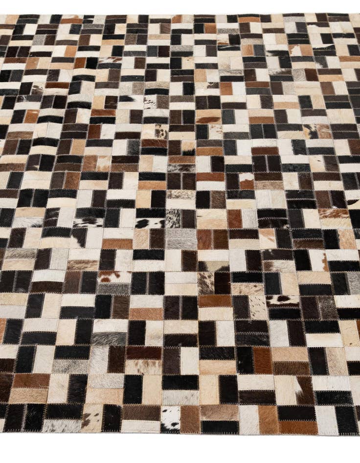 Detail image of 5' x 7' 11 Cowhide - Patchwork Rug