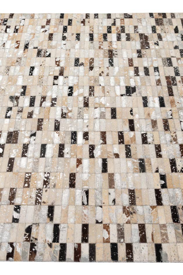 Detail image of 5' 2 x 7' 11 Cowhide - Patchwork Rug