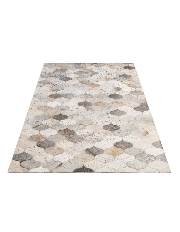 Detail image of 5' x 8' 3 Cowhide - Patchwork Rug