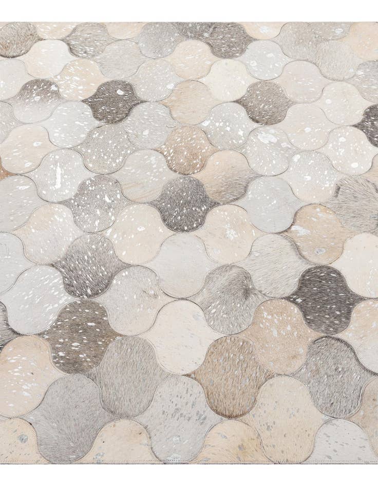 Detail image of 5' x 8' 3 Cowhide - Patchwork Rug