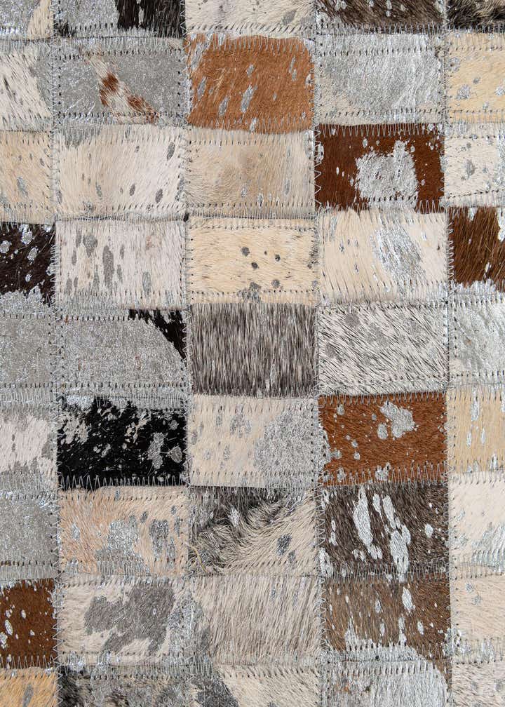 5' 1 x 8' Cowhide - Patchwork Rug