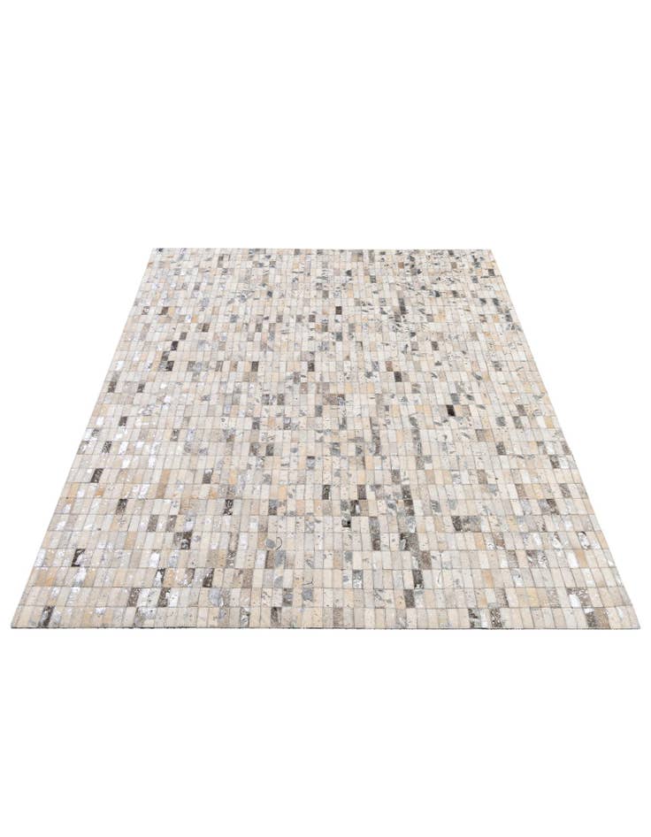 Detail image of 5' 1 x 8' Cowhide - Patchwork Rug