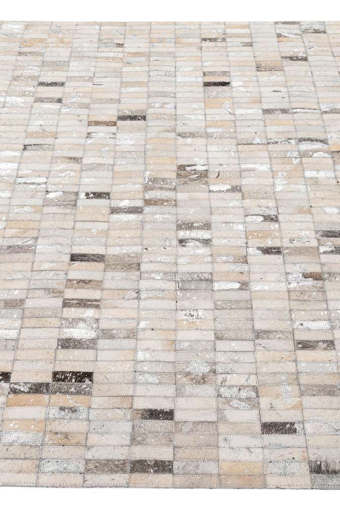 5' 1 x 8' Cowhide - Patchwork Rug