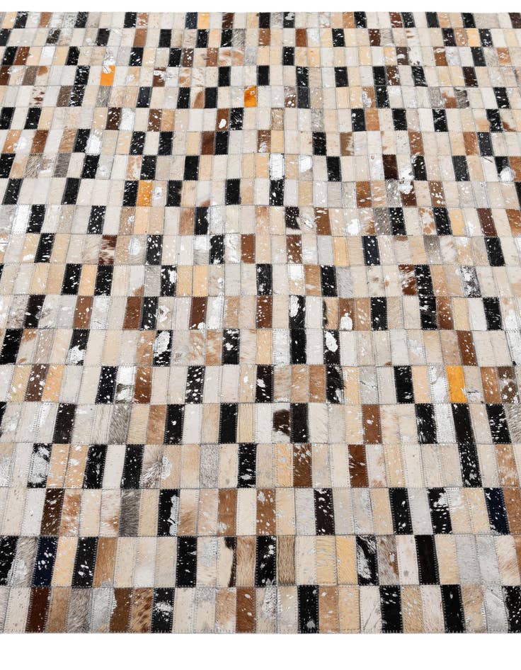 Detail image of 5' x 8' 2 Cowhide - Patchwork Rug