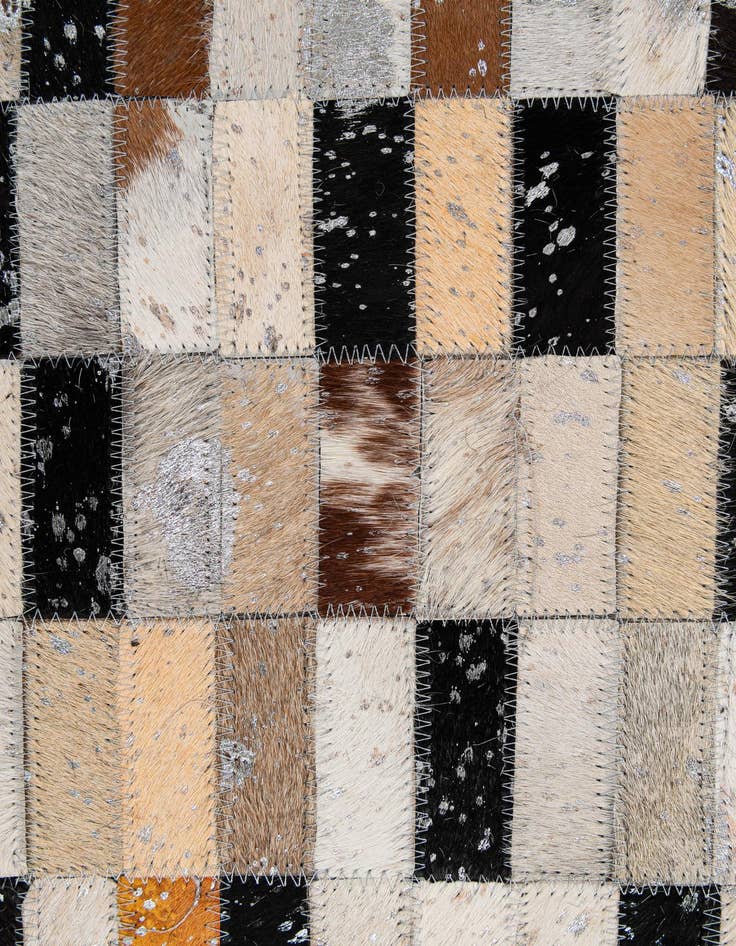 Detail image of 5' x 8' 2 Cowhide - Patchwork Rug