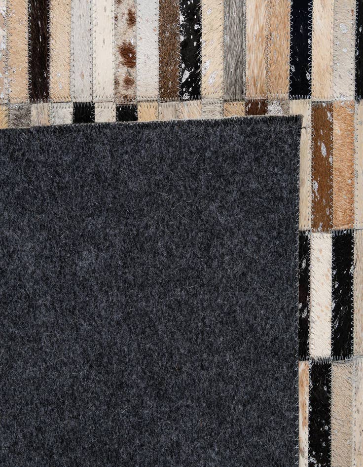 Detail image of 5' x 8' 2 Cowhide - Patchwork Rug