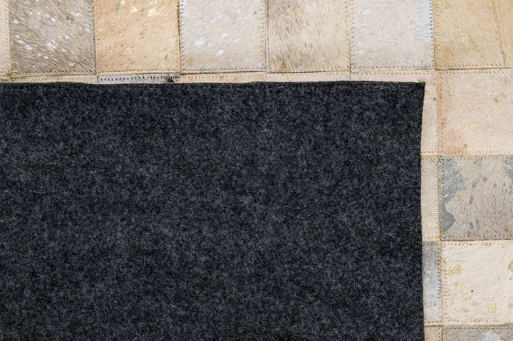 5' 1 x 8' Cowhide - Patchwork Rug