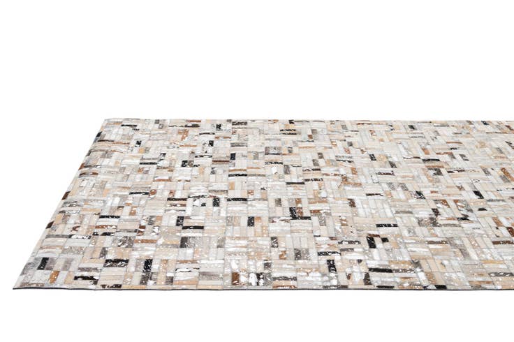 Detail image of 5' 1 x 8' Cowhide - Patchwork Rug