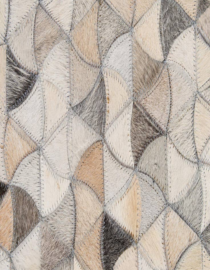 Detail image of 4' 11 x 8' Cowhide - Patchwork Rug