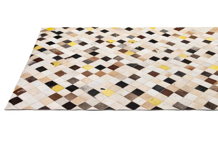 Detail image of 5' x 7' 9 Cowhide - Patchwork Rug