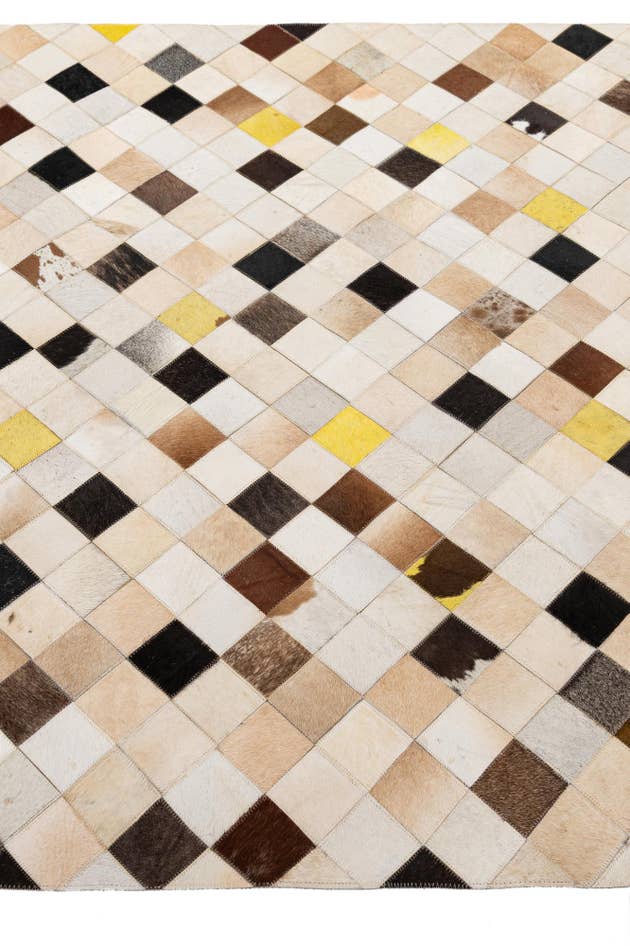 Detail image of 5' x 7' 9 Cowhide - Patchwork Rug