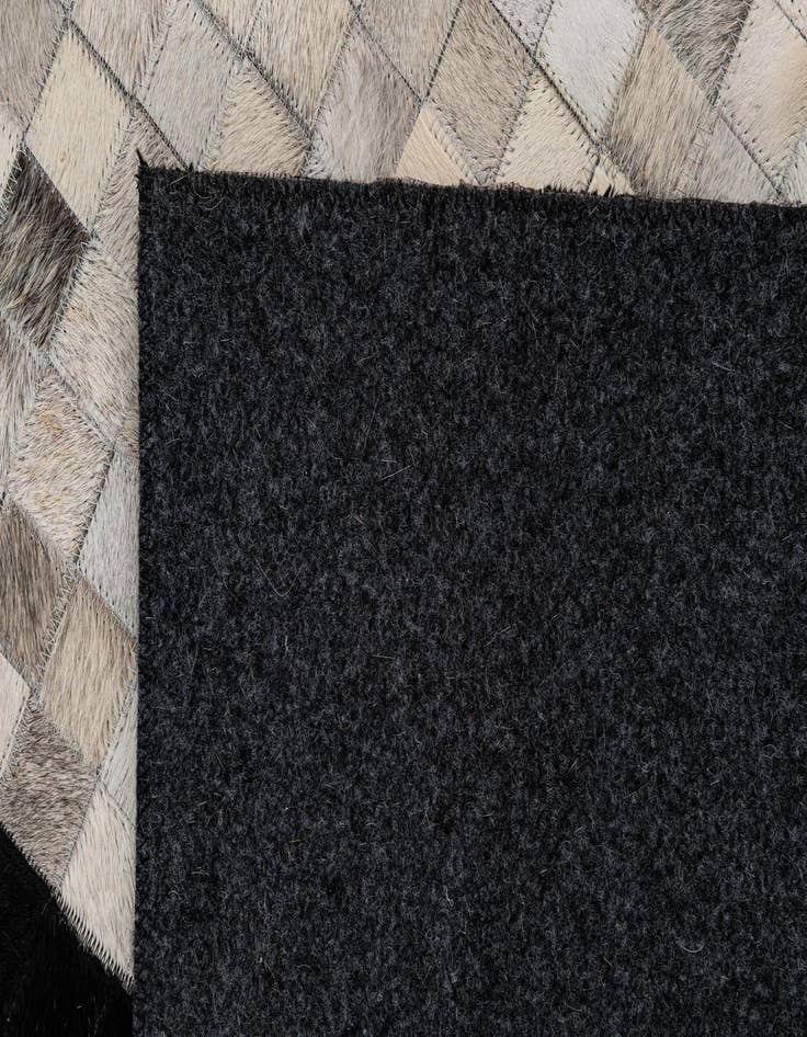 Detail image of 5' x 8' 1 Cowhide - Patchwork Rug