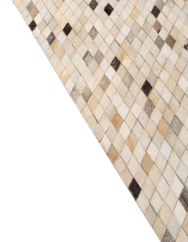 Detail image of 5' 2 x 7' 11 Cowhide - Patchwork Rug
