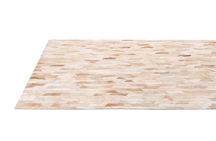 Detail image of 5' x 7' 11 Cowhide - Patchwork Rug