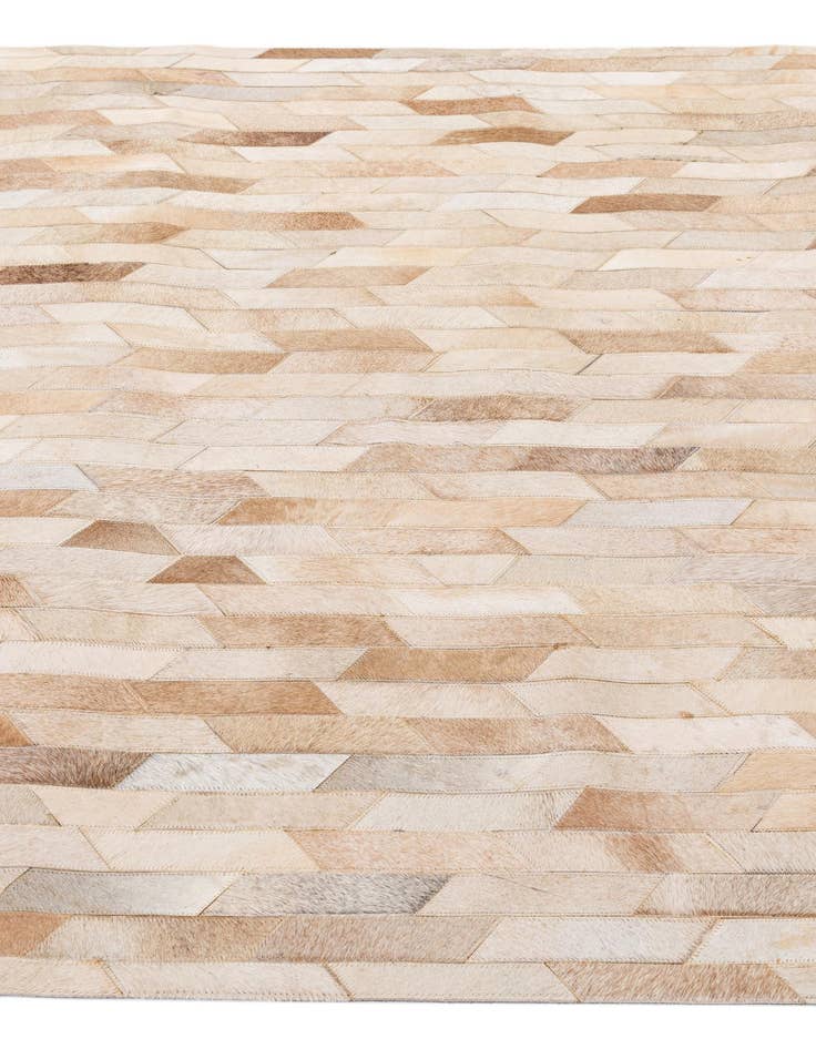 Detail image of 5' x 7' 11 Cowhide - Patchwork Rug