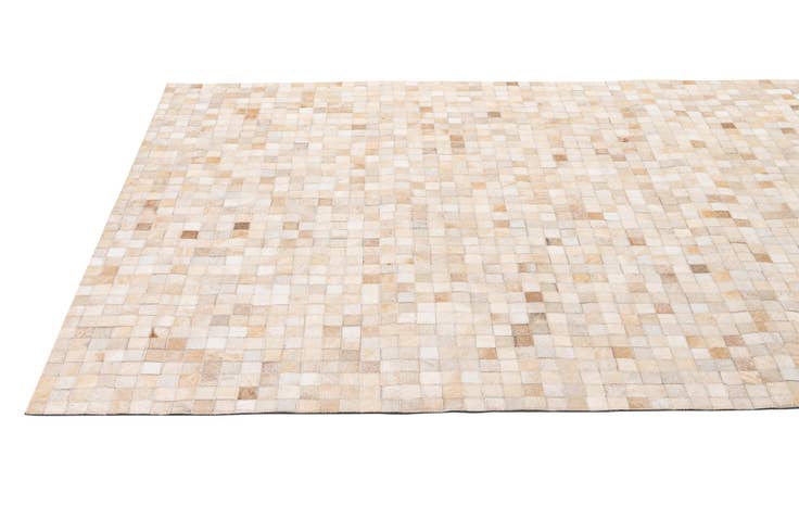 Detail image of 5' 1 x 8' Cowhide - Patchwork Rug