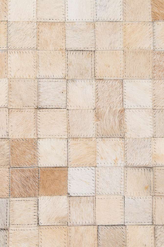 5' 1 x 8' Cowhide - Patchwork Rug