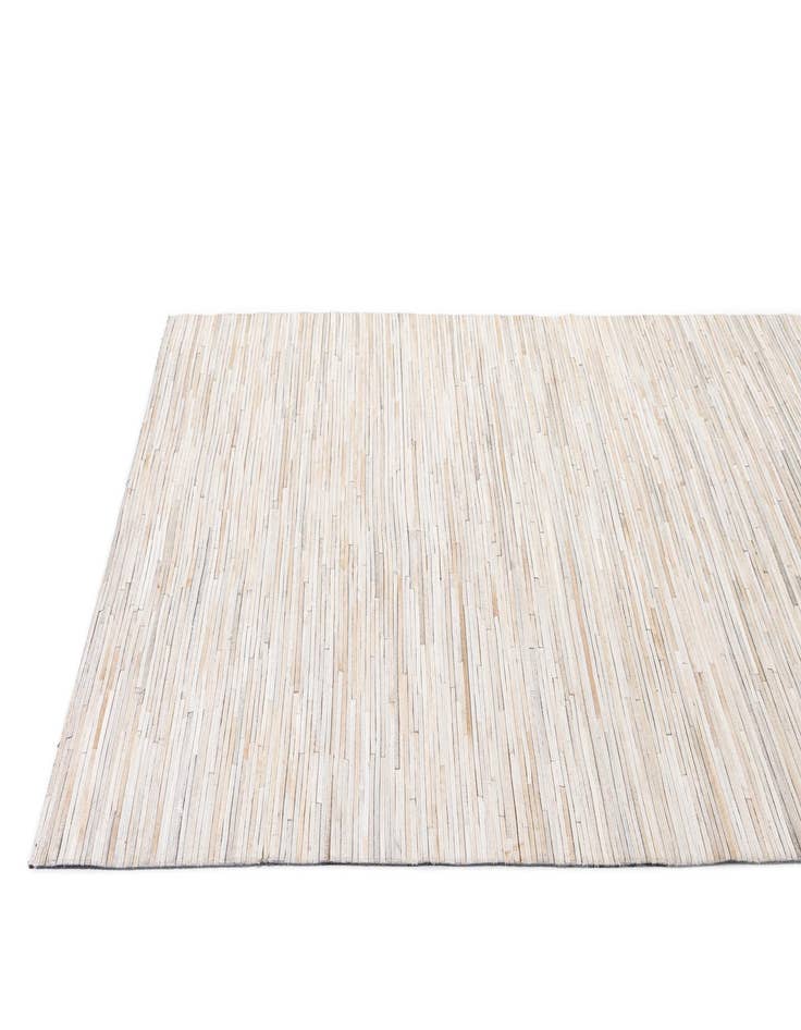 Detail image of 5' 1 x 8' Cowhide - Patchwork Rug