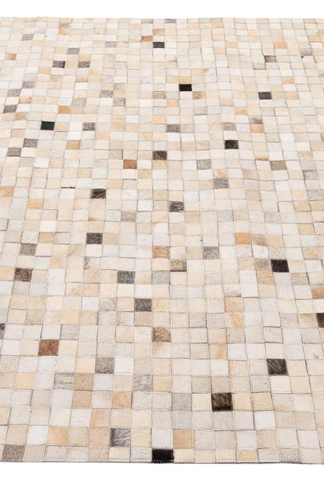 Detail image of 5' 1 x 7' 11 Cowhide - Patchwork Rug