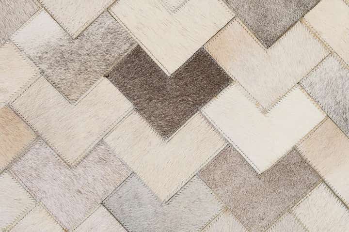 5' 2 x 8' Cowhide - Patchwork Rug