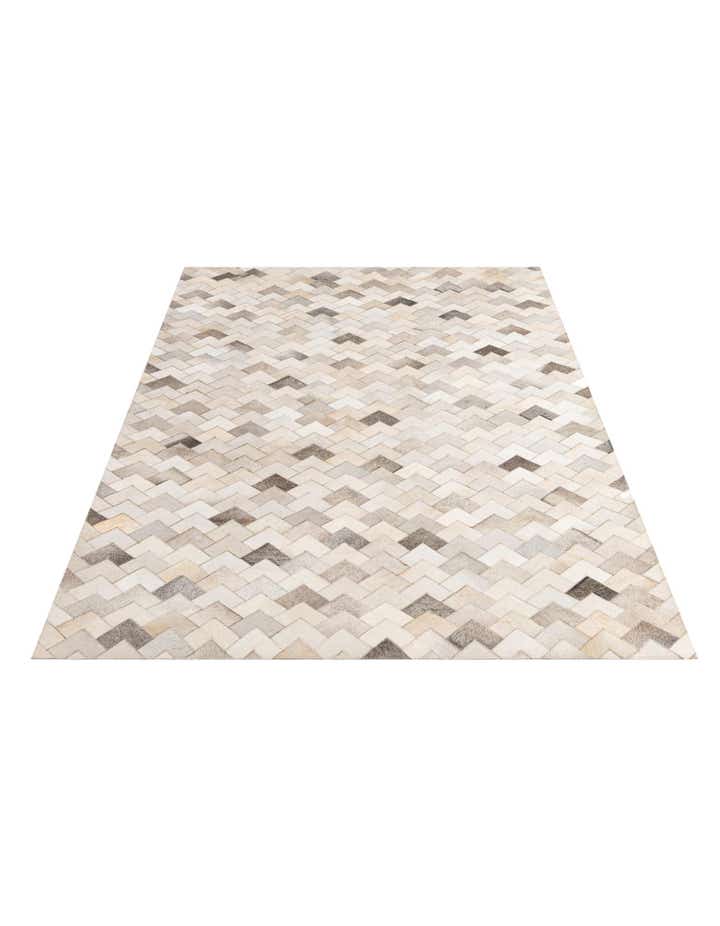 5' 2 x 8' Cowhide - Patchwork Rug
