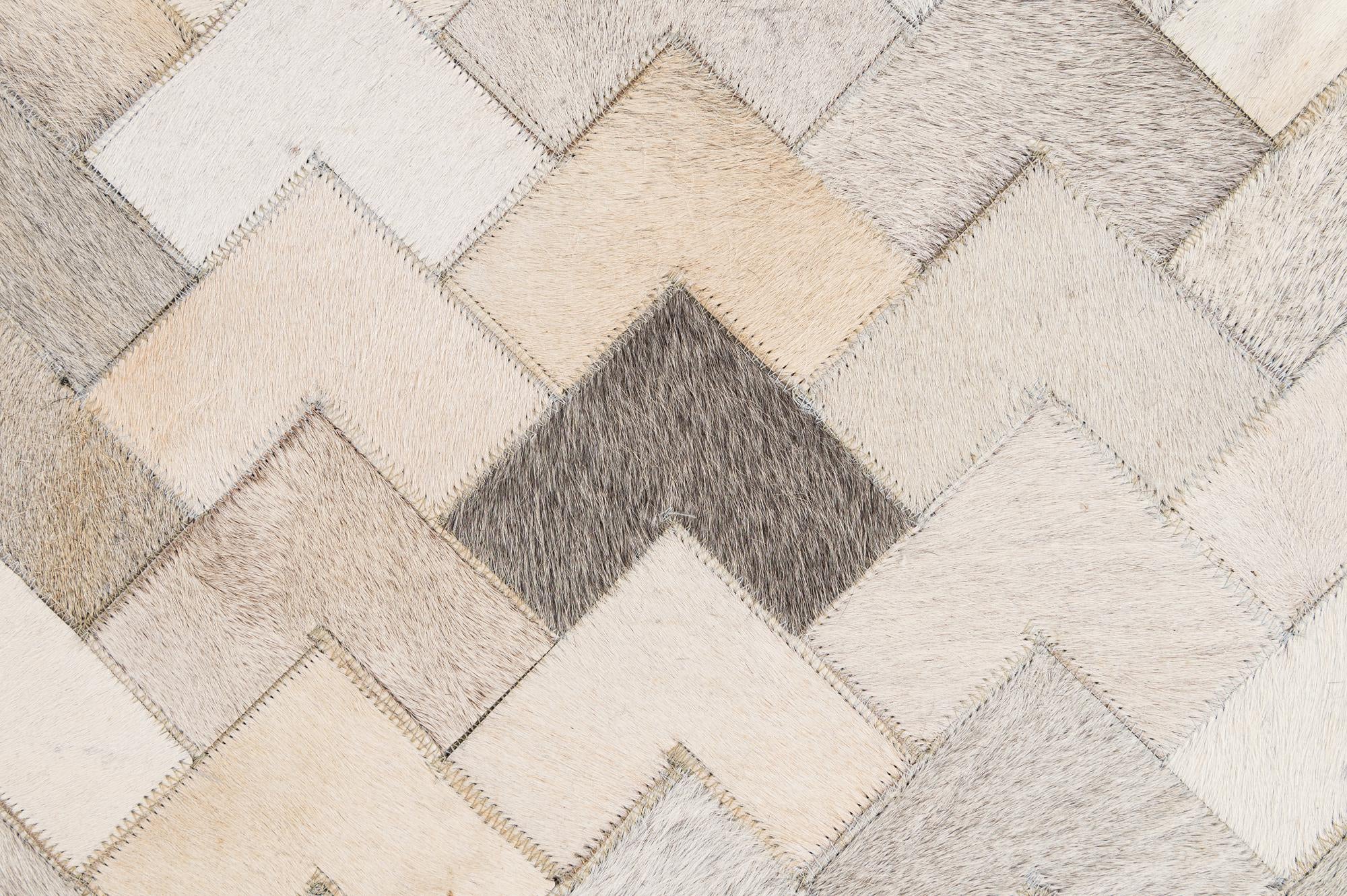 5' 2 x 8' Cowhide - Patchwork Rug