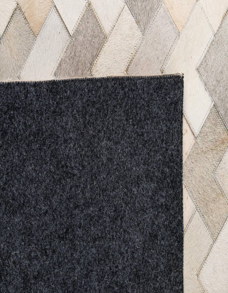 Detail image of 5' 2 x 8' Cowhide - Patchwork Rug