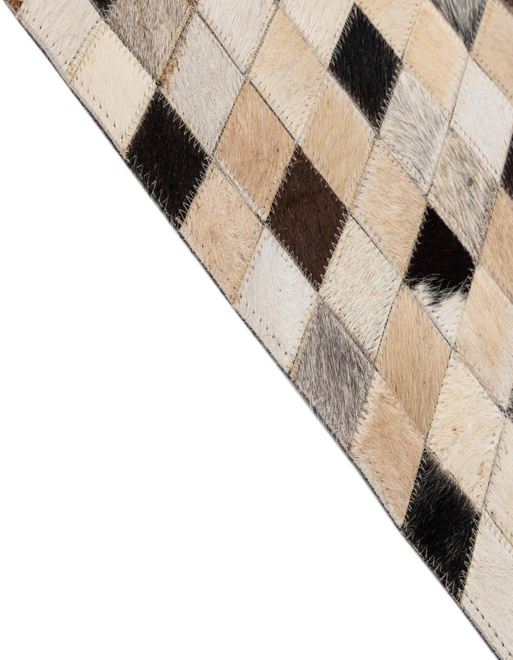 Detail image of 5' 1 x 8' 1 Cowhide - Patchwork Rug