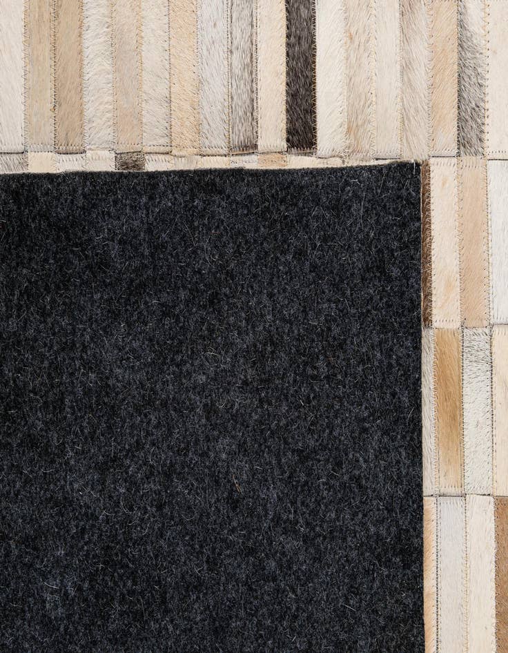 Detail image of 5' 2 x 7' 11 Cowhide - Patchwork Rug