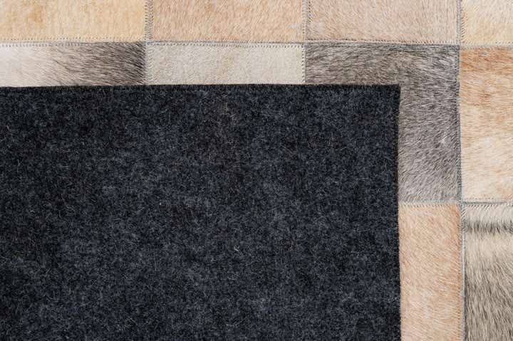 5' x 7' 10 Cowhide - Patchwork Rug