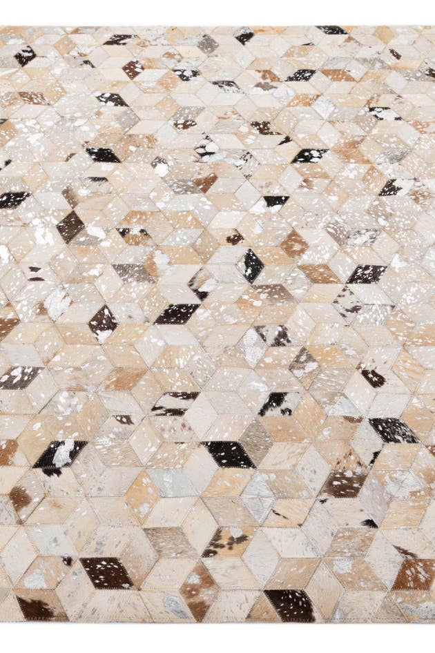 Detail image of 5' 3 x 8' Cowhide - Patchwork Rug