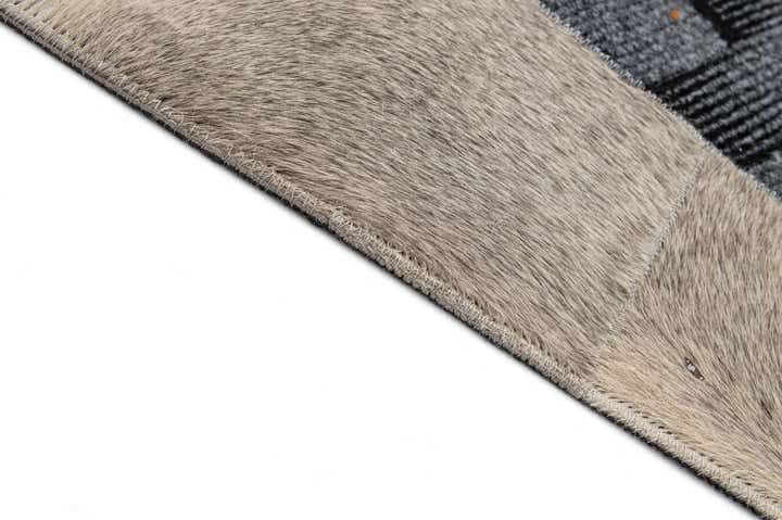 5' x 8' Cowhide - Patchwork Rug