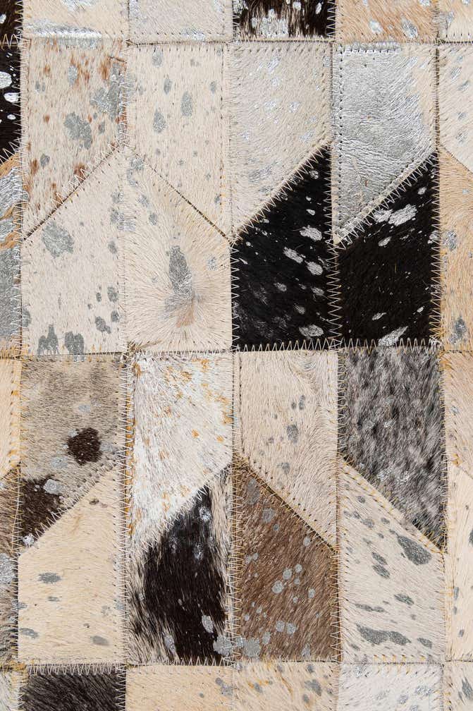 4' x 5' 11 Cowhide - Patchwork Rug