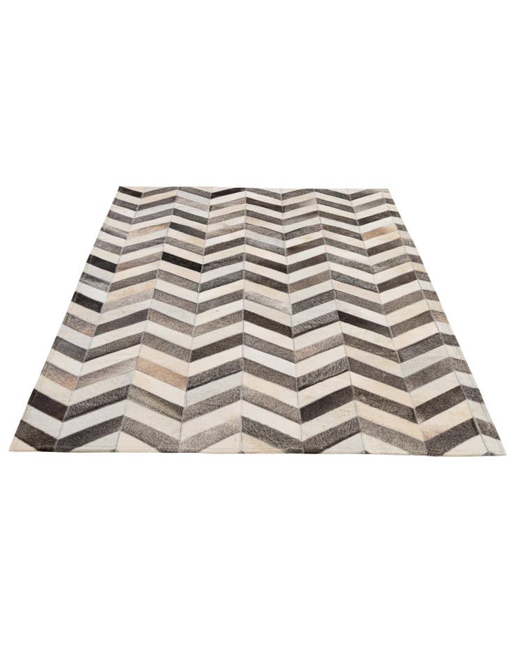 Detail image of 4' 1 x 6' 1 Cowhide - Patchwork Rug