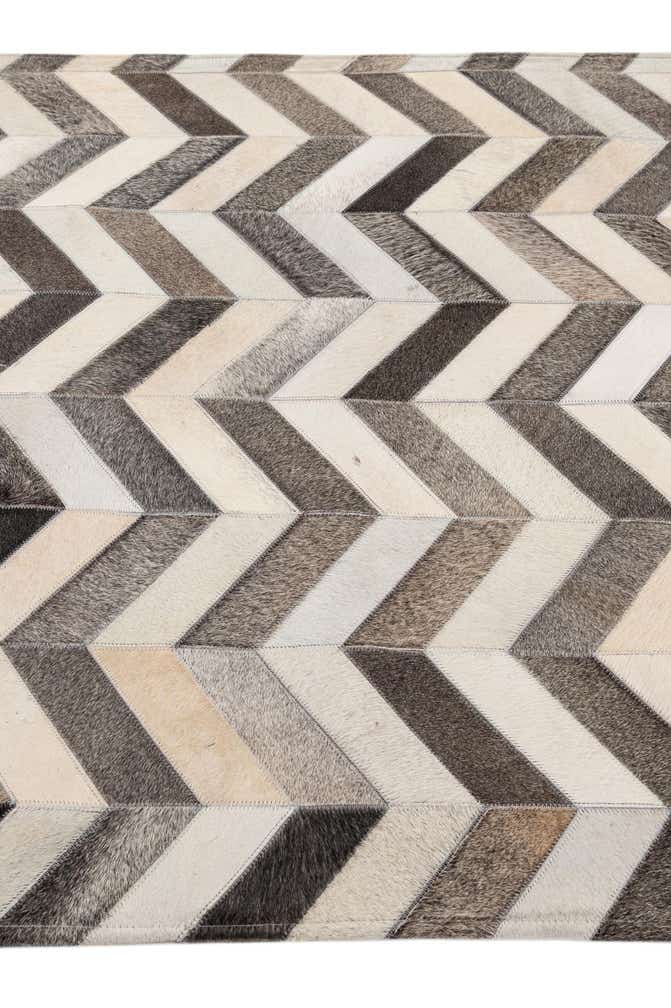 4' 1 x 6' 1 Cowhide - Patchwork Rug
