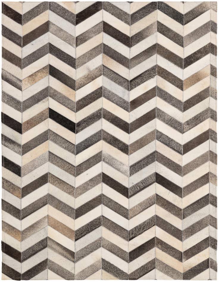 Detail image of 4' 1 x 6' 1 Cowhide - Patchwork Rug