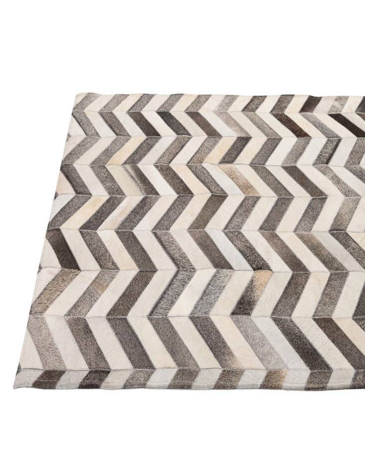 Detail image of 4' 2 x 6' 1 Cowhide - Patchwork Rug