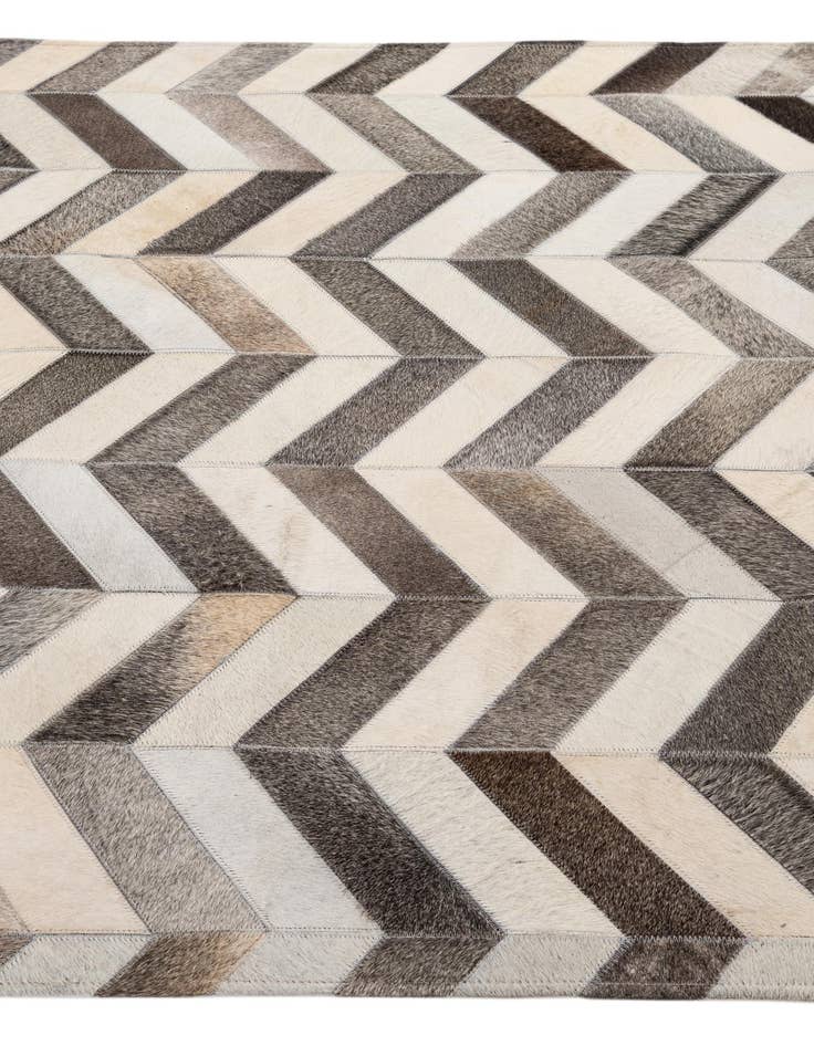 Detail image of 4' 2 x 6' 1 Cowhide - Patchwork Rug