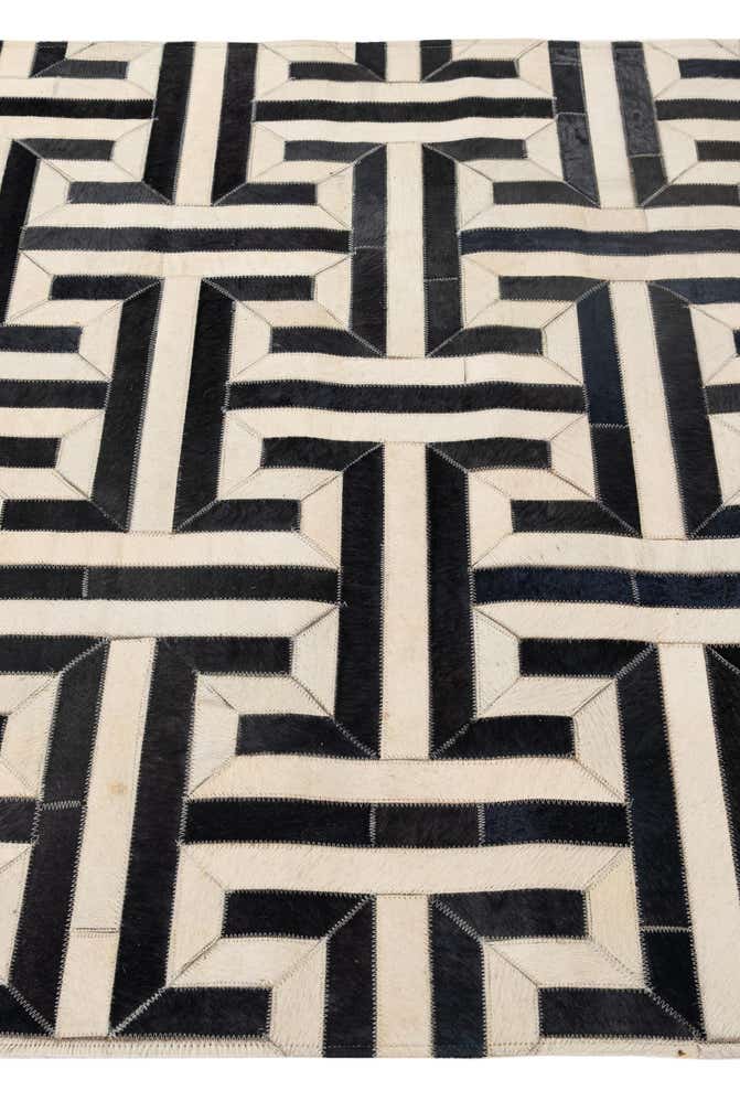 4' 2 x 6' 2 Cowhide - Patchwork Rug