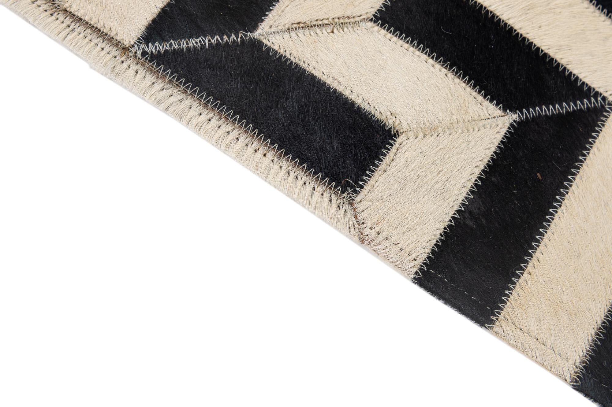 4' 2 x 6' 2 Cowhide - Patchwork Rug