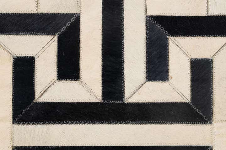 4' 2 x 6' 2 Cowhide - Patchwork Rug