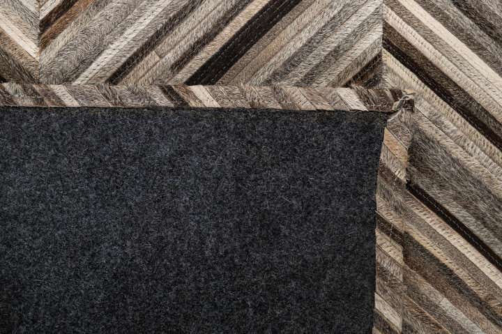 4' 3 x 6' Cowhide - Patchwork Rug