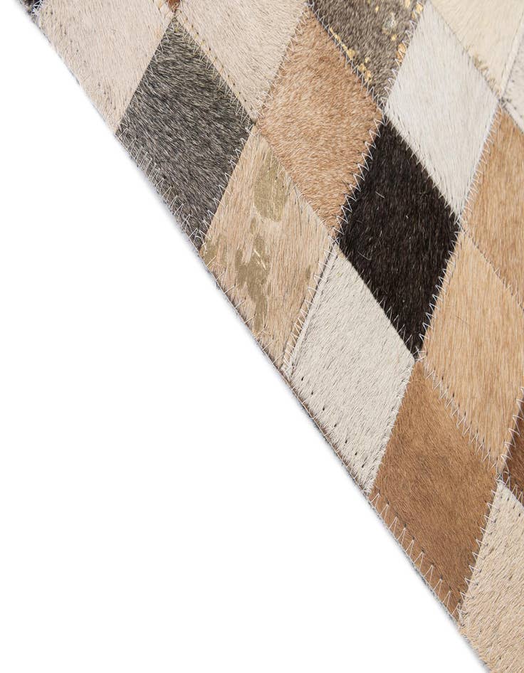 Detail image of 4' x 5' 11 Cowhide - Patchwork Rug