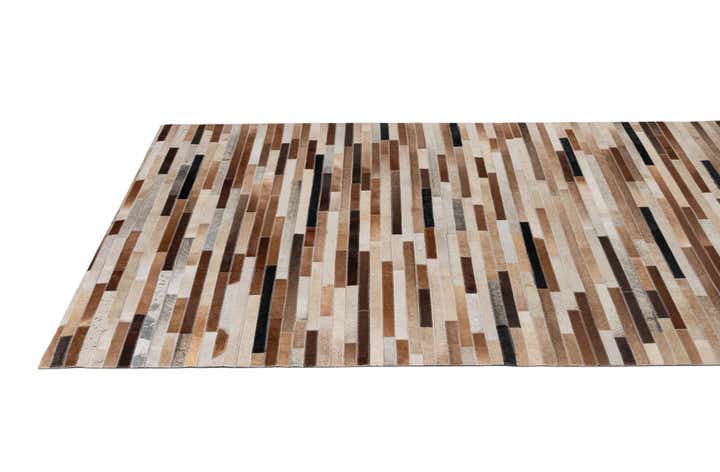 4' 1 x 6' Cowhide - Patchwork Rug
