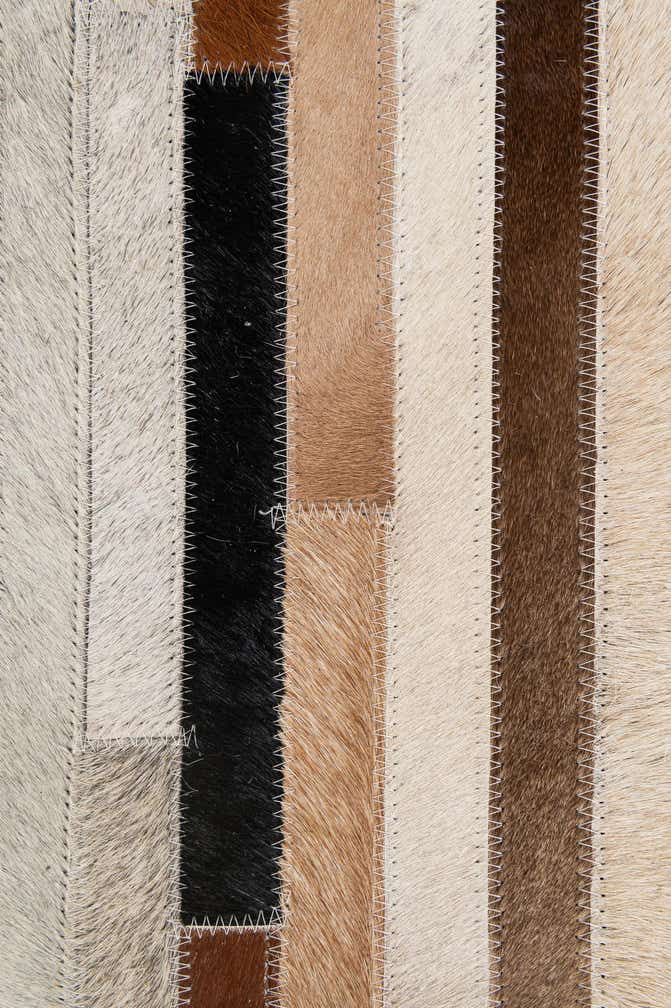 4' 1 x 6' Cowhide - Patchwork Rug